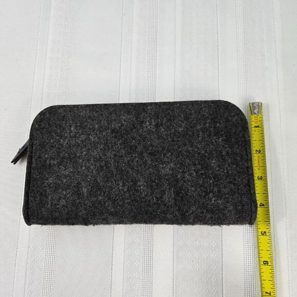 Document Organizers - Zippered Gray Felt Pouches in 3 Sizes - Picture 5 of 9